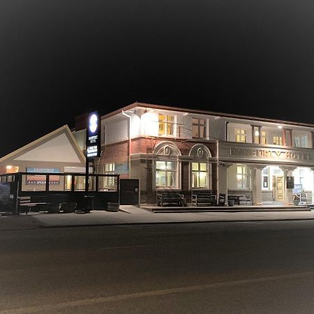 Ranfurly Hotel Экстерьер фото